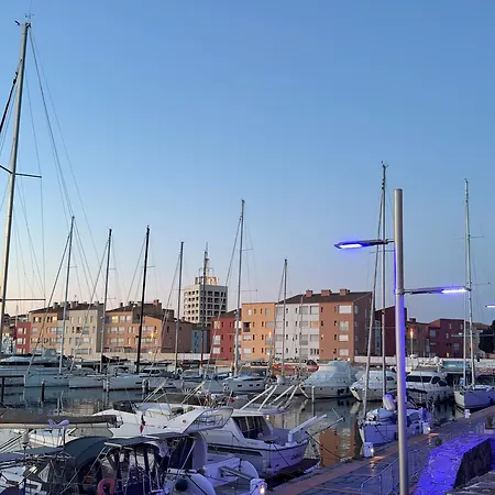 Le Cap D Vue Directe Sur Le Port Lägenhet Agde