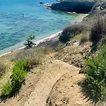 Le Cap D Vue Directe Sur Le Port *