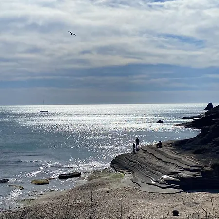 Le Cap D Vue Directe Sur Le Port آجد